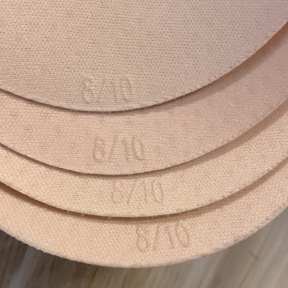 ❤️ Four Lululemon Bra Insert Pads Size 8/10 NWOT - Picture 2 of 2